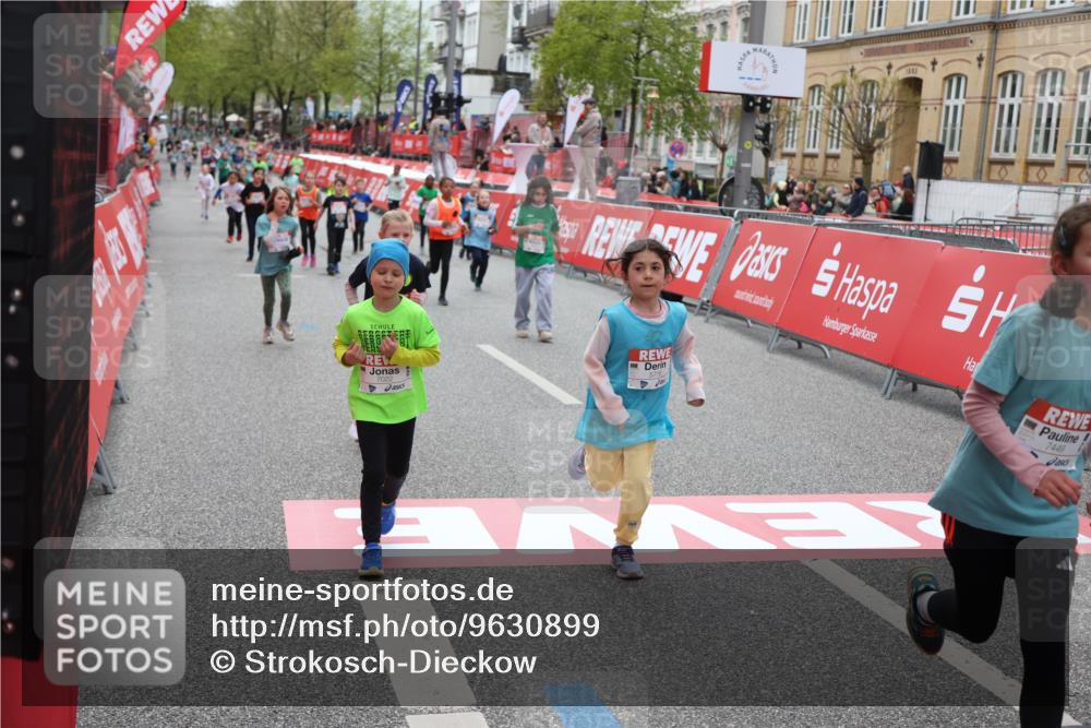 25.04.2026 - Das Zehntel Strokosch-Dieckow http://msf.ph/oto/9630899 25.04.2026 11:05:10 Ziel 5716, 6346, 6368, 6487, 6560, 6793, 6794, 6808, 7022, 7032, 7450, 7458, 7817 meine-sportfotos.de
