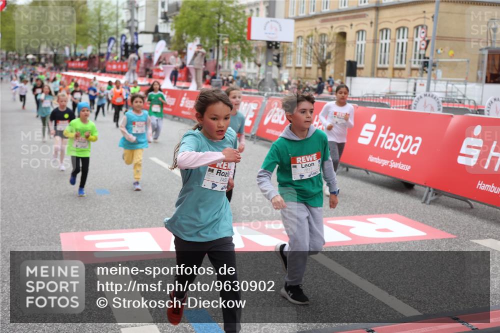 25.04.2026 - Das Zehntel Strokosch-Dieckow http://msf.ph/oto/9630902 25.04.2026 11:05:08 Ziel 5716, 6346, 6368, 6487, 6793, 6794, 6808, 7022, 7032, 7348, 7450, 7458, 7470, 7499, 7515, 7817, 7847 meine-sportfotos.de