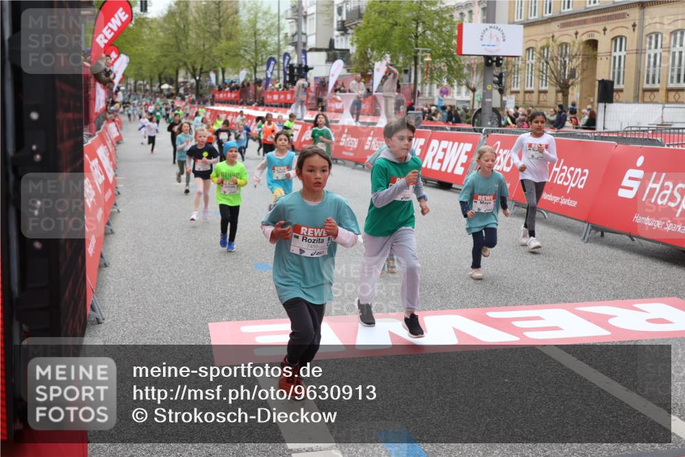 25.04.2026 - Das Zehntel Strokosch-Dieckow http://msf.ph/oto/9630913 25.04.2026 11:05:08 Ziel 5716, 6346, 6368, 6487, 6793, 6794, 6808, 7022, 7032, 7348, 7450, 7458, 7470, 7499, 7515, 7817, 7847 meine-sportfotos.de