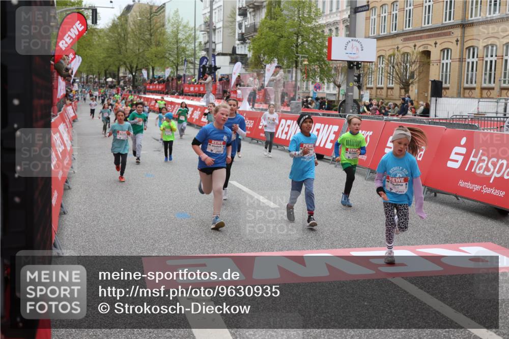 25.04.2026 - Das Zehntel Strokosch-Dieckow http://msf.ph/oto/9630935 25.04.2026 11:05:05 Ziel 6346, 6368, 6793, 6794, 6808, 7032, 7348, 7352, 7470, 7499, 7515, 7822, 7847, 7864 meine-sportfotos.de