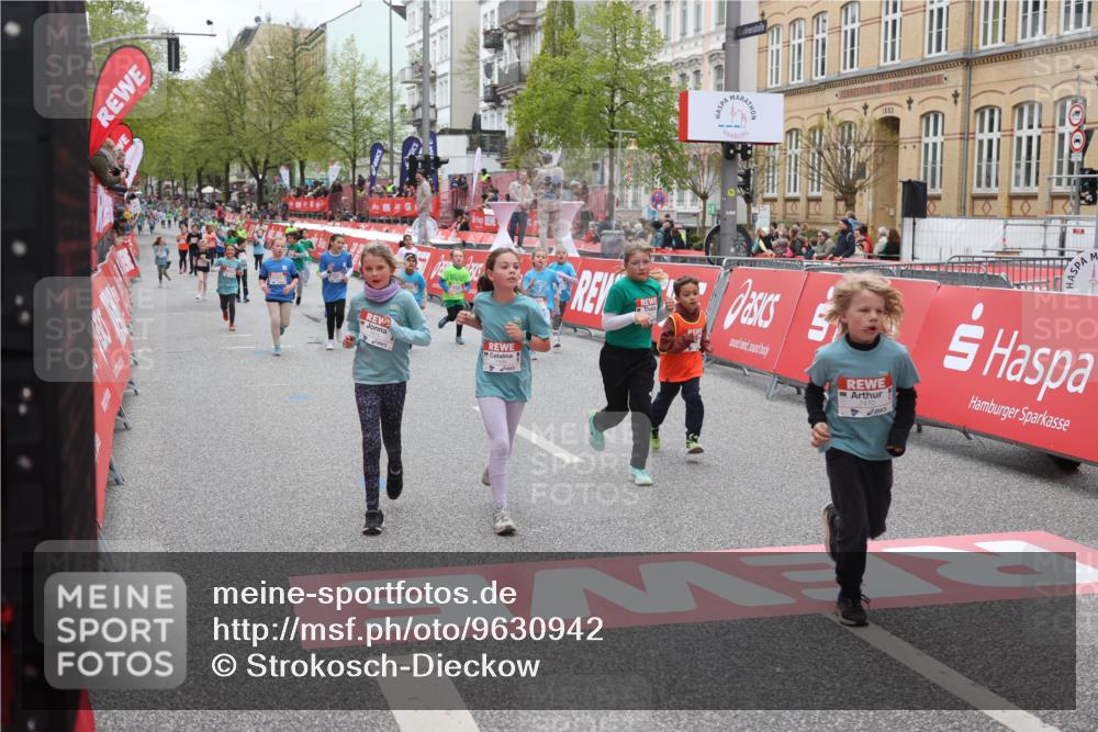 25.04.2026 - Das Zehntel Strokosch-Dieckow http://msf.ph/oto/9630942 25.04.2026 11:05:01 Ziel 5020, 5028, 5335, 5337, 5349, 5615, 6472, 6789, 6959, 7063, 7287, 7290, 7348, 7352, 7462, 7470, 7499, 7515, 7768, 7822, 7847, 7864, 7992 meine-sportfotos.de