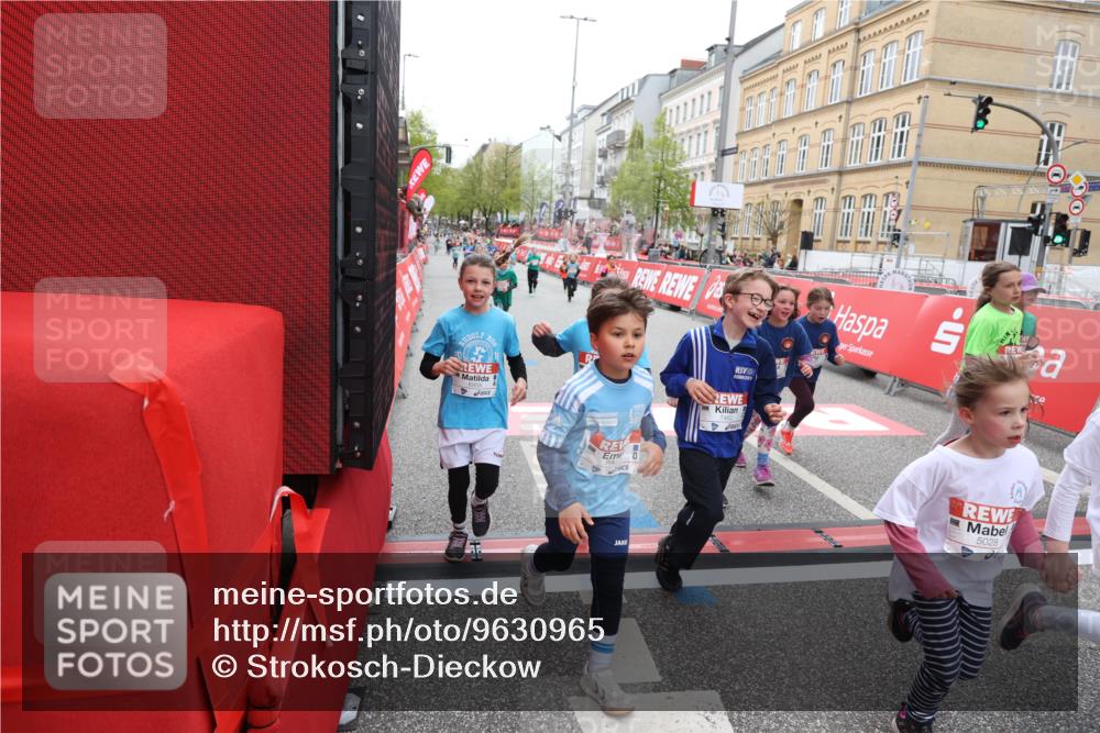 25.04.2026 - Das Zehntel Strokosch-Dieckow http://msf.ph/oto/9630965 25.04.2026 11:04:57 Ziel 5020, 5028, 5335, 5337, 5349, 5536, 5552, 5610, 5615, 5625, 5908, 6459, 6463, 6468, 6472, 6789, 6959, 7041, 7063, 7279, 7287, 7290, 7437, 7462, 7768, 7822, 7991, 7992, 7995 meine-sportfotos.de