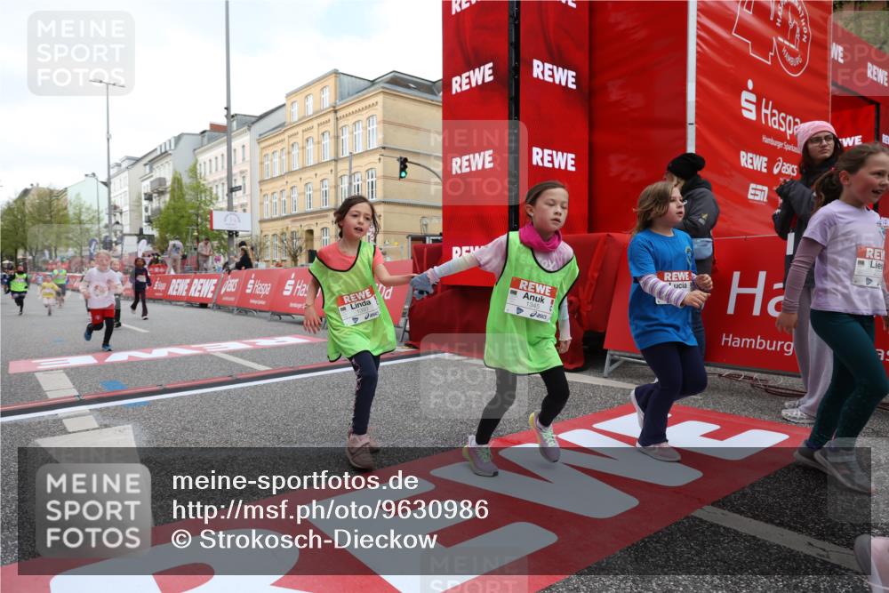 25.04.2026 - Das Zehntel Strokosch-Dieckow http://msf.ph/oto/9630986 25.04.2026 09:03:48 Ziel 1166, 1345, 1393, 1400, 2846, 2919, 2922, 3165, 3331, 3448 meine-sportfotos.de