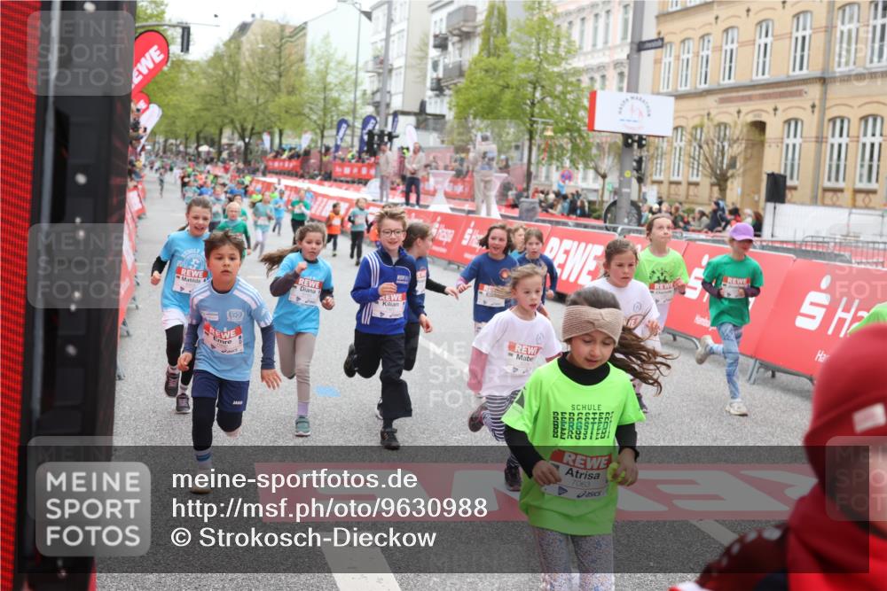 25.04.2026 - Das Zehntel Strokosch-Dieckow http://msf.ph/oto/9630988 25.04.2026 11:04:55 Ziel 5020, 5028, 5335, 5337, 5349, 5536, 5542, 5552, 5610, 5625, 5908, 6459, 6463, 6468, 6472, 6789, 6959, 7041, 7063, 7279, 7287, 7290, 7437, 7462, 7768, 7991, 7992, 7995 meine-sportfotos.de