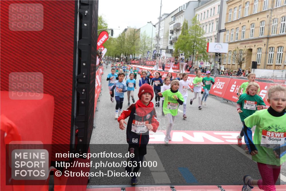 25.04.2026 - Das Zehntel Strokosch-Dieckow http://msf.ph/oto/9631000 25.04.2026 11:04:54 Ziel 5020, 5028, 5536, 5542, 5552, 5610, 5625, 5908, 6459, 6463, 6468, 6789, 6959, 7041, 7063, 7279, 7287, 7290, 7437, 7462, 7768, 7991, 7992, 7995 meine-sportfotos.de