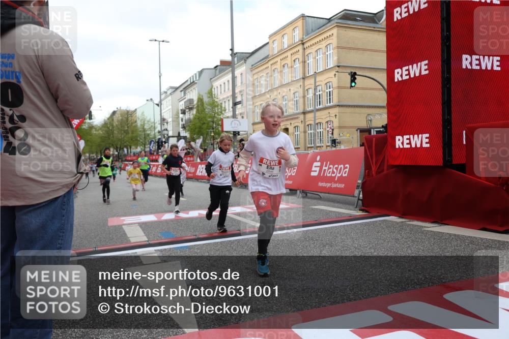 25.04.2026 - Das Zehntel Strokosch-Dieckow http://msf.ph/oto/9631001 25.04.2026 09:03:51 Ziel 1058, 1345, 1393, 1400, 2695, 2846, 2919, 2922, 3004, 3036, 3165, 3218, 3448, 3457 meine-sportfotos.de