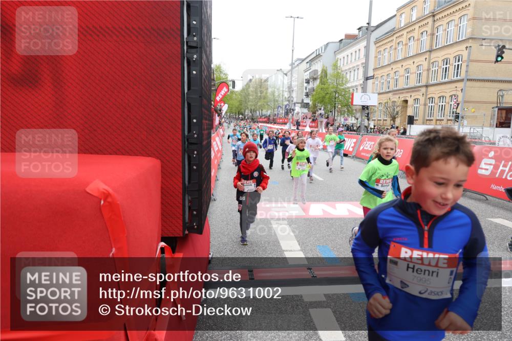 25.04.2026 - Das Zehntel Strokosch-Dieckow http://msf.ph/oto/9631002 25.04.2026 11:04:54 Ziel 5020, 5028, 5536, 5542, 5552, 5610, 5625, 5908, 6459, 6463, 6468, 6789, 6959, 7041, 7063, 7279, 7287, 7290, 7437, 7462, 7768, 7991, 7992, 7995 meine-sportfotos.de