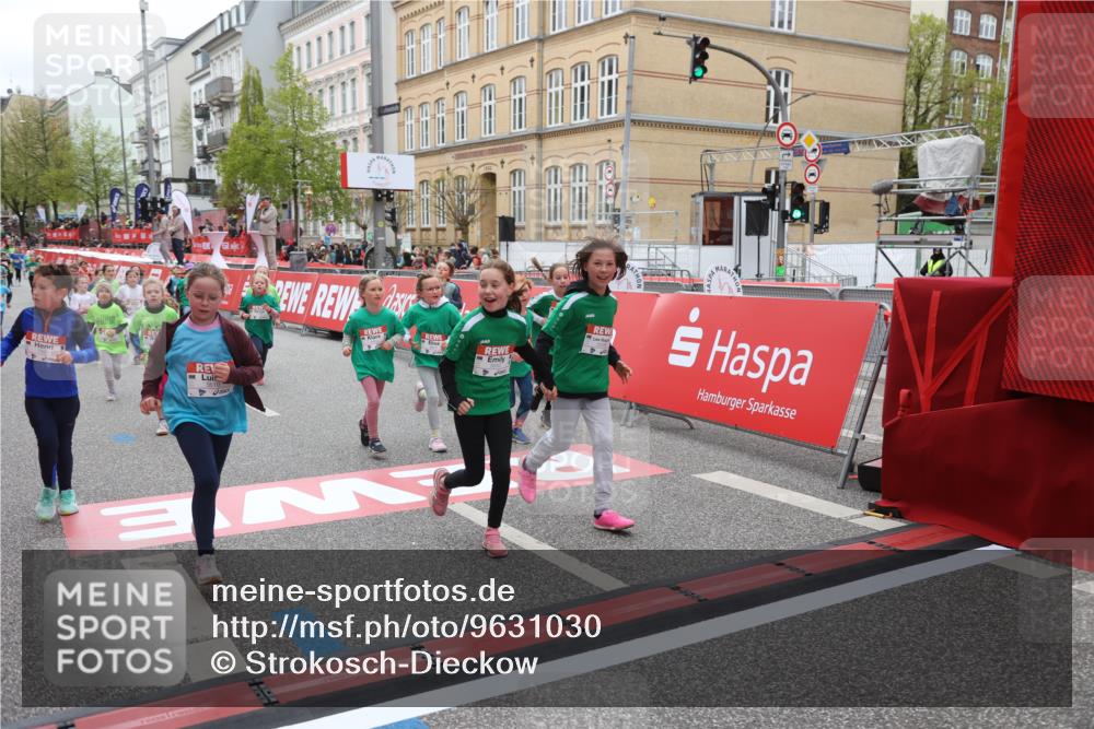 25.04.2026 - Das Zehntel Strokosch-Dieckow http://msf.ph/oto/9631030 25.04.2026 11:04:52 Ziel 5536, 5542, 5552, 5610, 5625, 5908, 6459, 6463, 6468, 6879, 7041, 7084, 7279, 7437, 7991, 7995 meine-sportfotos.de