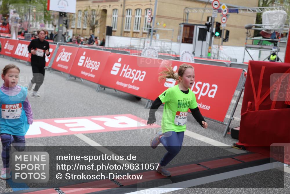 25.04.2026 - Das Zehntel Strokosch-Dieckow http://msf.ph/oto/9631057 25.04.2026 11:04:49 Ziel 5533, 5542, 6704, 6792, 6804, 6879, 7023, 7069, 7084 meine-sportfotos.de