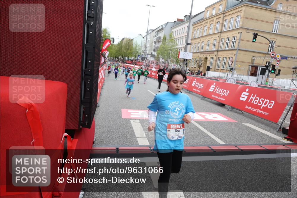 25.04.2026 - Das Zehntel Strokosch-Dieckow http://msf.ph/oto/9631066 25.04.2026 11:04:48 Ziel 5533, 5542, 5599, 5603, 6704, 6792, 6804, 6879, 7021, 7023, 7069, 7084, 7472 meine-sportfotos.de