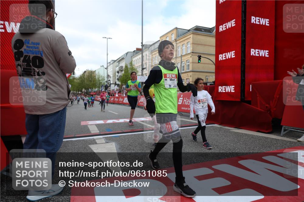 25.04.2026 - Das Zehntel Strokosch-Dieckow http://msf.ph/oto/9631085 25.04.2026 09:03:54 Ziel 1058, 2695, 2846, 3004, 3036, 3218, 3235, 3448, 3457 meine-sportfotos.de
