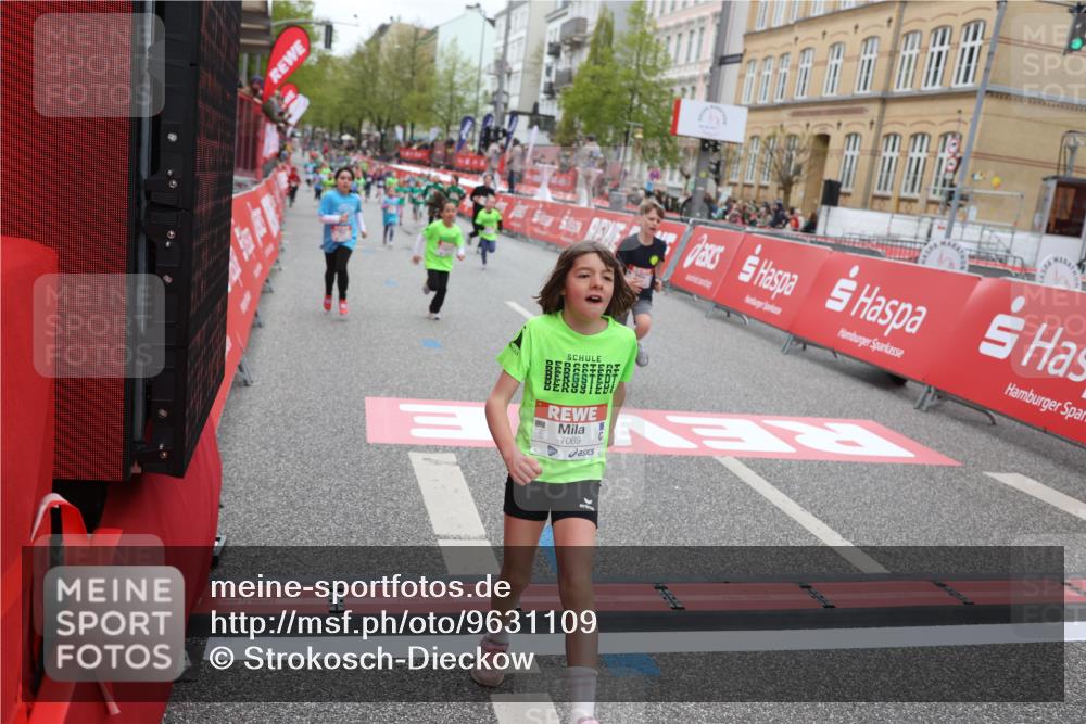 25.04.2026 - Das Zehntel Strokosch-Dieckow http://msf.ph/oto/9631109 25.04.2026 11:04:45 Ziel 5398, 5533, 5593, 5599, 5603, 5613, 5662, 6486, 6494, 6704, 6792, 6804, 6879, 6948, 7021, 7023, 7034, 7039, 7043, 7044, 7069, 7084, 7472 meine-sportfotos.de