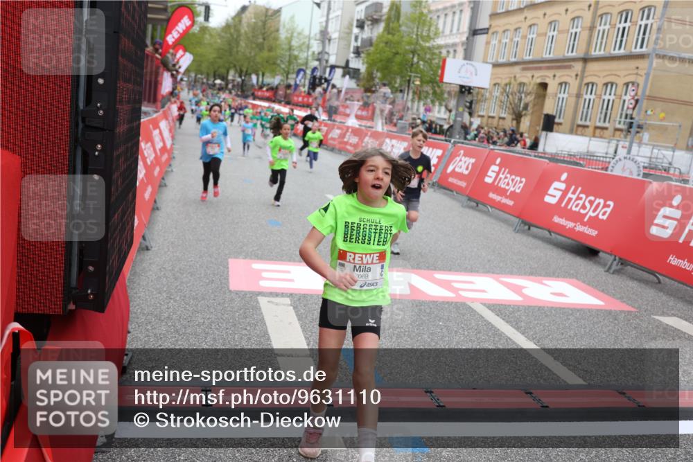 25.04.2026 - Das Zehntel Strokosch-Dieckow http://msf.ph/oto/9631110 25.04.2026 11:04:45 Ziel 5398, 5533, 5593, 5599, 5603, 5613, 5662, 6486, 6494, 6704, 6792, 6804, 6879, 6948, 7021, 7023, 7034, 7039, 7043, 7044, 7069, 7084, 7472 meine-sportfotos.de