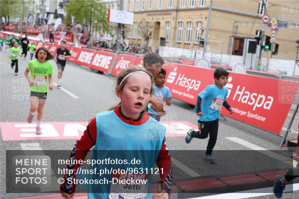 25.04.2026 - Das Zehntel Strokosch-Dieckow http://msf.ph/oto/9631121 25.04.2026 11:04:43 Ziel 5328, 5331, 5346, 5348, 5398, 5533, 5593, 5599, 5603, 5613, 5662, 6486, 6494, 6704, 6792, 6804, 6948, 7021, 7023, 7034, 7039, 7043, 7044, 7069, 7472 meine-sportfotos.de