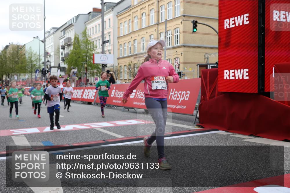 25.04.2026 - Das Zehntel Strokosch-Dieckow http://msf.ph/oto/9631133 25.04.2026 09:03:58 Ziel 1058, 2356, 2374, 2456, 2695, 3004, 3218, 3235, 3441, 3457, 4000 meine-sportfotos.de