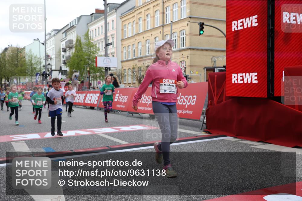 25.04.2026 - Das Zehntel Strokosch-Dieckow http://msf.ph/oto/9631138 25.04.2026 09:03:58 Ziel 1058, 2356, 2374, 2456, 2695, 3004, 3218, 3235, 3441, 3457, 4000 meine-sportfotos.de