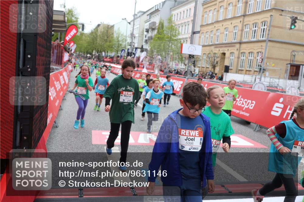 25.04.2026 - Das Zehntel Strokosch-Dieckow http://msf.ph/oto/9631146 25.04.2026 11:04:40 Ziel 5328, 5331, 5346, 5348, 5398, 5593, 5599, 5603, 5613, 5662, 6486, 6494, 6791, 6948, 7021, 7034, 7039, 7043, 7044, 7472 meine-sportfotos.de
