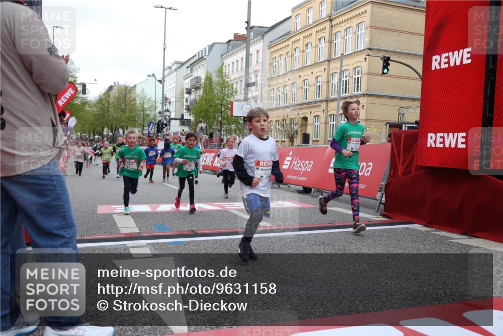 25.04.2026 - Das Zehntel Strokosch-Dieckow http://msf.ph/oto/9631158 25.04.2026 09:03:59 Ziel 2356, 2374, 2456, 2695, 3218, 3235, 3441, 3457, 3682, 4000 meine-sportfotos.de