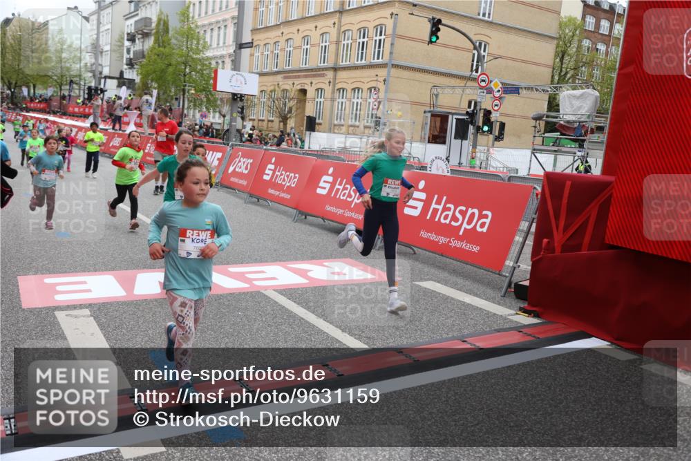 25.04.2026 - Das Zehntel Strokosch-Dieckow http://msf.ph/oto/9631159 25.04.2026 11:04:18 Ziel 5052, 5053, 5111, 5115, 5184, 5186, 5215, 5217, 5410, 5423, 5440, 5914, 5915, 5922, 5998, 6030, 6315, 6457, 6476, 6479, 6591, 6607, 6887, 7018, 7031, 7269, 7600, 7609, 7979, 7980 meine-sportfotos.de