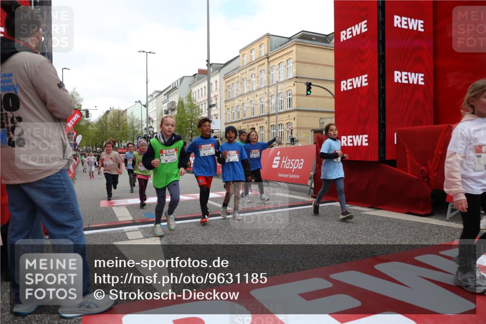 25.04.2026 - Das Zehntel Strokosch-Dieckow http://msf.ph/oto/9631185 25.04.2026 09:04:03 Ziel 1107, 1168, 1169, 1172, 2119, 2122, 2126, 2356, 2374, 2456, 2503, 3266, 3268, 3295, 3441, 3682, 4000 meine-sportfotos.de