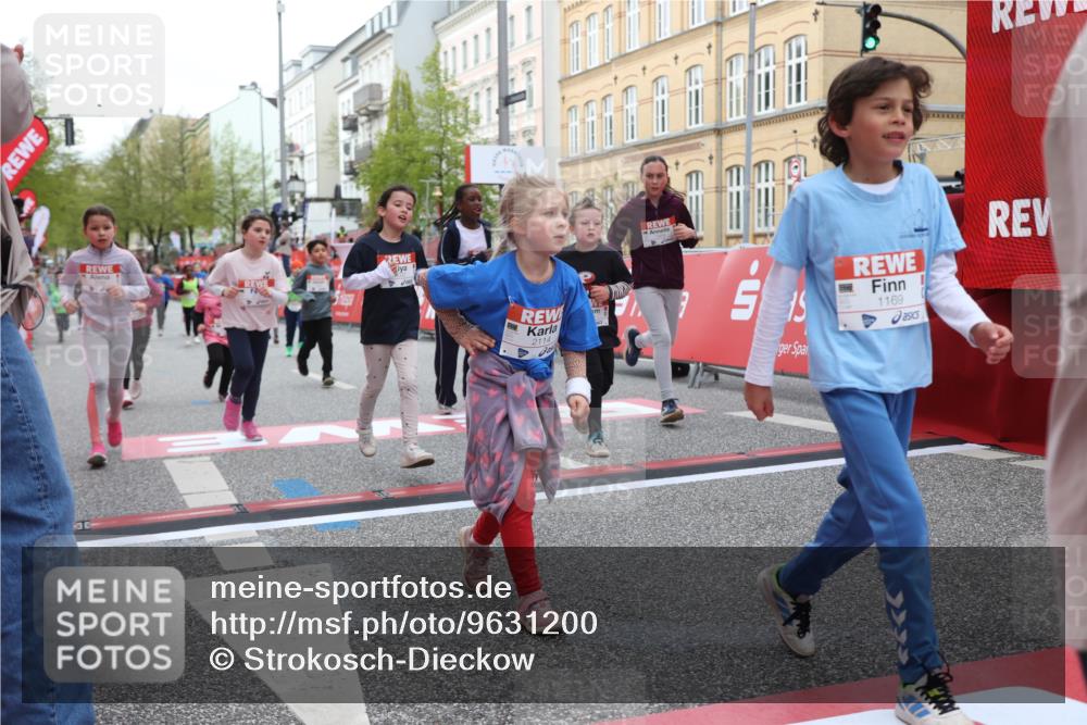 25.04.2026 - Das Zehntel Strokosch-Dieckow http://msf.ph/oto/9631200 25.04.2026 09:04:08 Ziel 1107, 1168, 1169, 1172, 1437, 1448, 1454, 2114, 2119, 2122, 2126, 2449, 2503, 3022, 3266, 3268, 3295, 3734, 3746, 3764, 3769, 3890 meine-sportfotos.de
