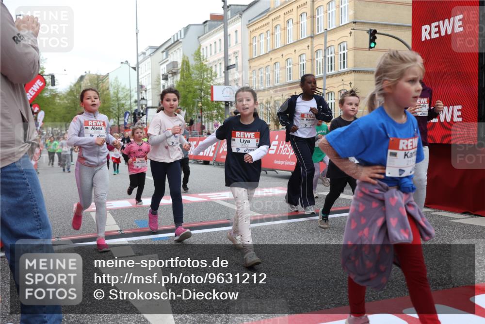 25.04.2026 - Das Zehntel Strokosch-Dieckow http://msf.ph/oto/9631212 25.04.2026 09:04:09 Ziel 1107, 1168, 1169, 1437, 1448, 1454, 2114, 2122, 2126, 2449, 2503, 3022, 3266, 3268, 3295, 3734, 3746, 3764, 3769, 3890 meine-sportfotos.de