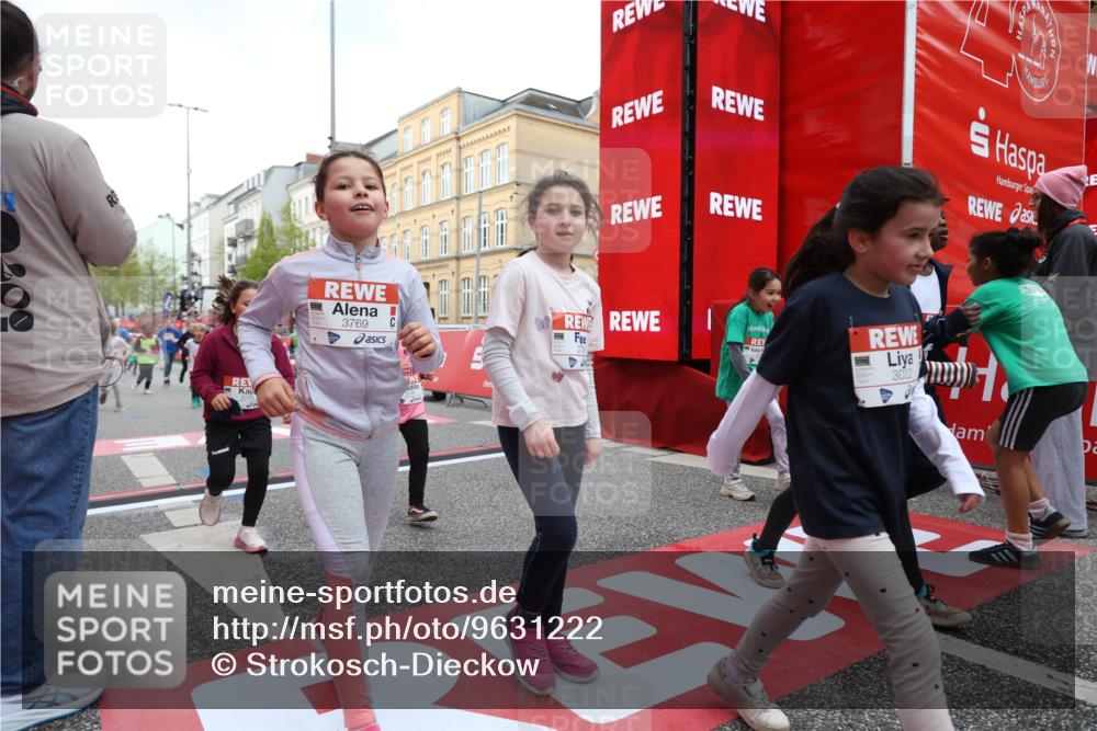 25.04.2026 - Das Zehntel Strokosch-Dieckow http://msf.ph/oto/9631222 25.04.2026 09:04:10 Ziel 1107, 1168, 1169, 1437, 1448, 1454, 1703, 2114, 2449, 2503, 3022, 3266, 3288, 3295, 3734, 3746, 3764, 3769, 3890 meine-sportfotos.de