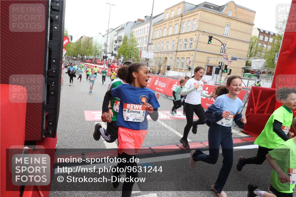 25.04.2026 - Das Zehntel Strokosch-Dieckow http://msf.ph/oto/9631244 25.04.2026 11:04:16 Ziel 5111, 5115, 5184, 5186, 5215, 5217, 5410, 5423, 5440, 5594, 5899, 5902, 5914, 5915, 5922, 5998, 6030, 6315, 6316, 6457, 6476, 6479, 6591, 6607, 7018, 7031, 7444, 7609, 7979 meine-sportfotos.de