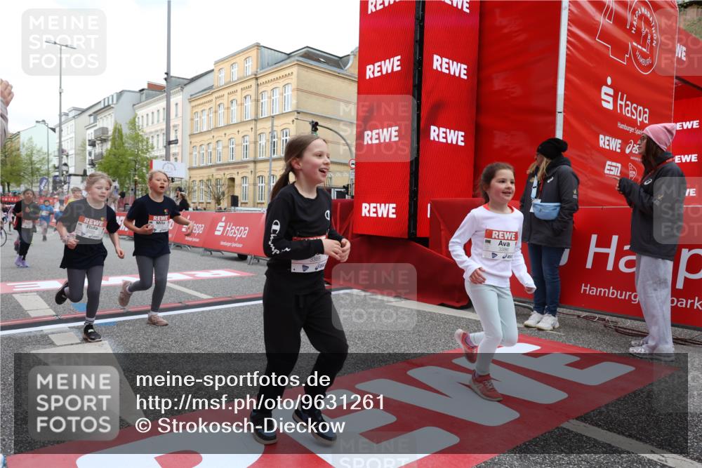 25.04.2026 - Das Zehntel Strokosch-Dieckow http://msf.ph/oto/9631261 25.04.2026 09:04:19 Ziel 1097, 1105, 1121, 1428, 1432, 1705, 1706, 2145, 2148, 2215, 2230, 2231, 2245, 2355, 2855, 3366, 3386, 3388 meine-sportfotos.de