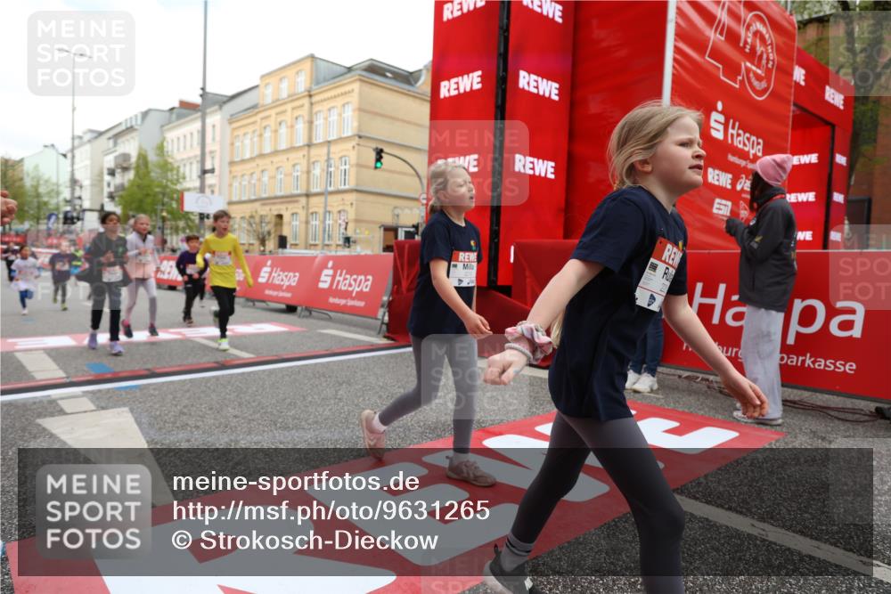 25.04.2026 - Das Zehntel Strokosch-Dieckow http://msf.ph/oto/9631265 25.04.2026 09:04:21 Ziel 1428, 1432, 1705, 1706, 1911, 1925, 2215, 2230, 2231, 2245, 2355, 3056, 3366, 3386, 3388 meine-sportfotos.de