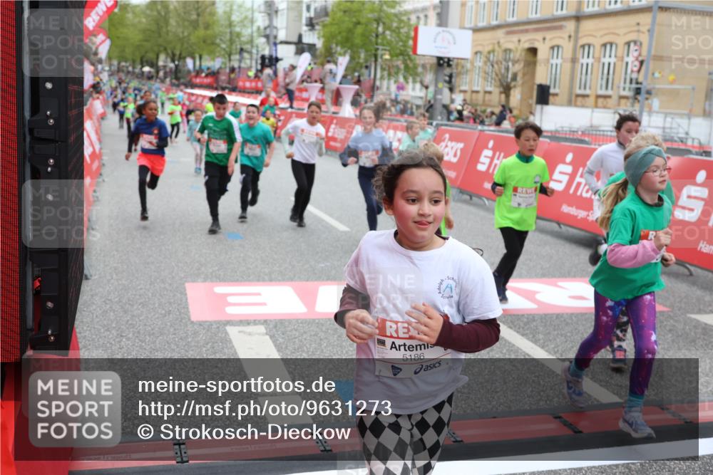 25.04.2026 - Das Zehntel Strokosch-Dieckow http://msf.ph/oto/9631273 25.04.2026 11:04:14 Ziel 5111, 5115, 5184, 5186, 5215, 5217, 5410, 5423, 5440, 5594, 5899, 5902, 5914, 5915, 5922, 5991, 5998, 6030, 6315, 6316, 6457, 6476, 6479, 6591, 6607, 7018, 7031, 7444 meine-sportfotos.de