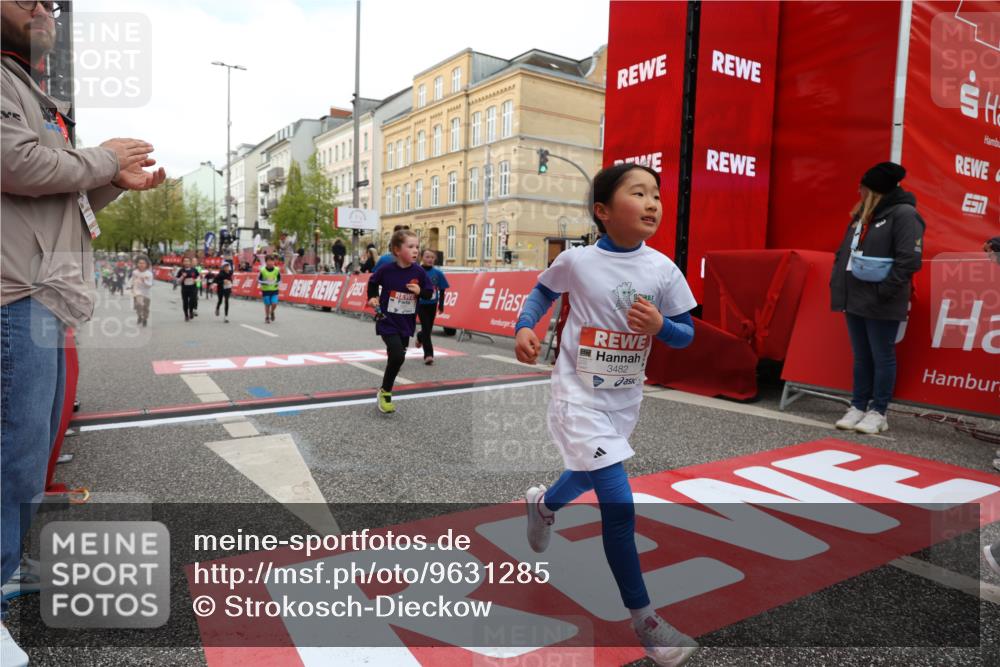 25.04.2026 - Das Zehntel Strokosch-Dieckow http://msf.ph/oto/9631285 25.04.2026 09:04:24 Ziel 1706, 1911, 1925, 2215, 2231, 2948, 2965, 3056, 3366, 3386, 3388 meine-sportfotos.de