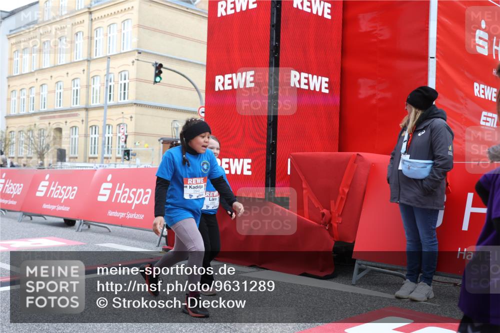 25.04.2026 - Das Zehntel Strokosch-Dieckow http://msf.ph/oto/9631289 25.04.2026 09:04:26 Ziel 1706, 1911, 1925, 2948, 2965, 3056, 3057, 3132, 3321, 3347, 3366, 3478, 3482 meine-sportfotos.de