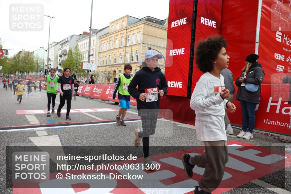 25.04.2026 - Das Zehntel Strokosch-Dieckow http://msf.ph/oto/9631300 25.04.2026 09:04:29 Ziel 1925, 2706, 2948, 2965, 3035, 3050, 3057, 3132, 3321, 3347, 3478, 3482 meine-sportfotos.de