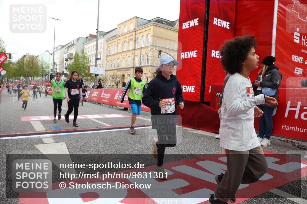 25.04.2026 - Das Zehntel Strokosch-Dieckow http://msf.ph/oto/9631301 25.04.2026 09:04:29 Ziel 1925, 2706, 2948, 2965, 3035, 3050, 3057, 3132, 3321, 3347, 3478, 3482 meine-sportfotos.de