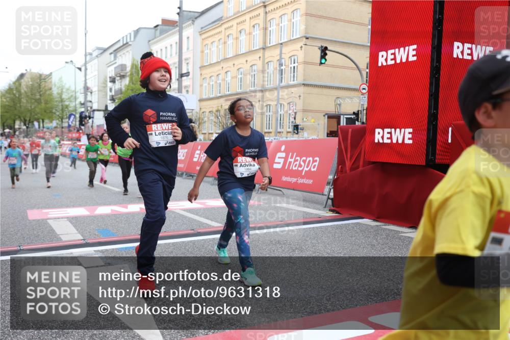 25.04.2026 - Das Zehntel Strokosch-Dieckow http://msf.ph/oto/9631318 25.04.2026 09:04:34 Ziel 1419, 1663, 1864, 1876, 2403, 2706, 3013, 3035, 3050, 3132, 3763, 3792 meine-sportfotos.de