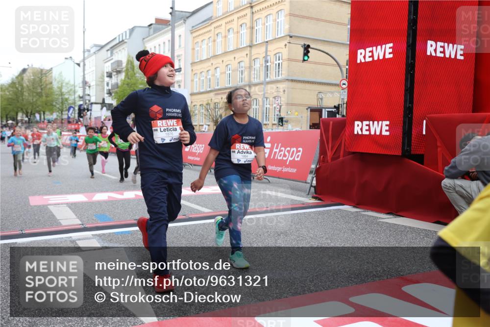 25.04.2026 - Das Zehntel Strokosch-Dieckow http://msf.ph/oto/9631321 25.04.2026 09:04:34 Ziel 1419, 1663, 1864, 1876, 2403, 2706, 3013, 3035, 3050, 3132, 3763, 3792 meine-sportfotos.de
