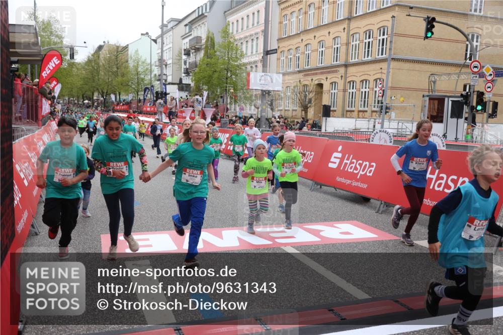 25.04.2026 - Das Zehntel Strokosch-Dieckow http://msf.ph/oto/9631343 25.04.2026 11:04:11 Ziel 5184, 5186, 5594, 5685, 5899, 5902, 5922, 5991, 6315, 6316, 6448, 6476, 6591, 6607, 6927, 6949, 7018, 7031, 7444 meine-sportfotos.de