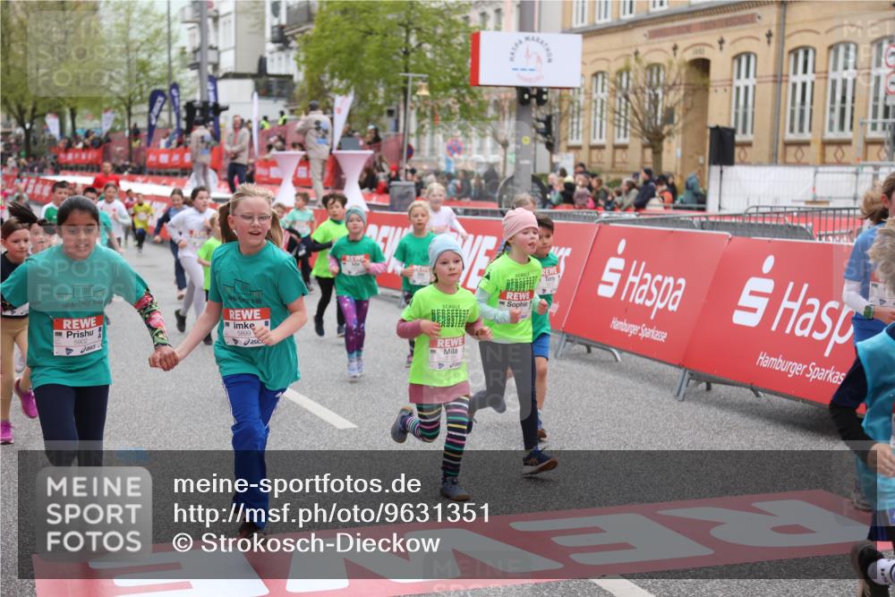 25.04.2026 - Das Zehntel Strokosch-Dieckow http://msf.ph/oto/9631351 25.04.2026 11:04:11 Ziel 5184, 5186, 5594, 5685, 5899, 5902, 5922, 5991, 6315, 6316, 6448, 6476, 6591, 6607, 6927, 6949, 7018, 7031, 7444 meine-sportfotos.de