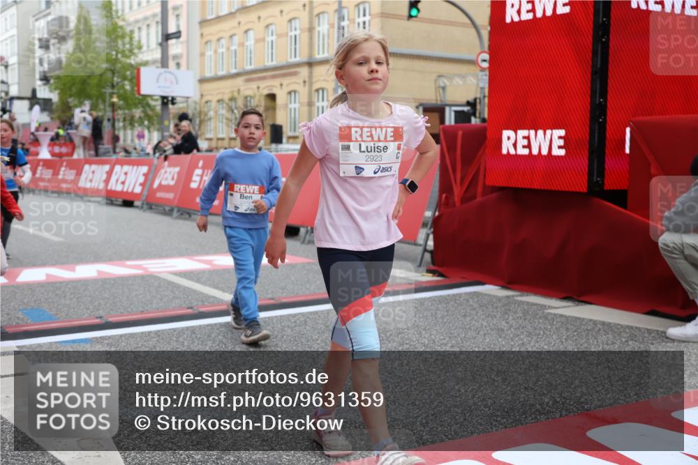 25.04.2026 - Das Zehntel Strokosch-Dieckow http://msf.ph/oto/9631359 25.04.2026 09:04:42 Ziel 1419, 1663, 1933, 2212, 2403, 2569, 2576, 2923, 3262, 3325, 3728, 3749, 3763, 3792, 3818, 3821 meine-sportfotos.de
