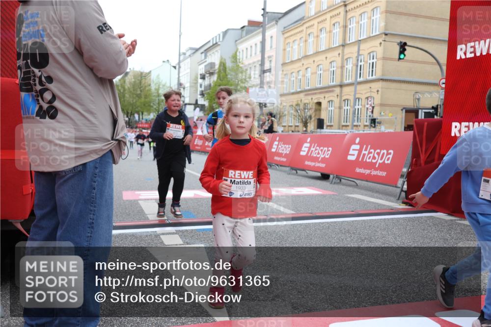 25.04.2026 - Das Zehntel Strokosch-Dieckow http://msf.ph/oto/9631365 25.04.2026 09:04:43 Ziel 1933, 2212, 2569, 2576, 2923, 3262, 3325, 3728, 3749, 3818, 3821 meine-sportfotos.de