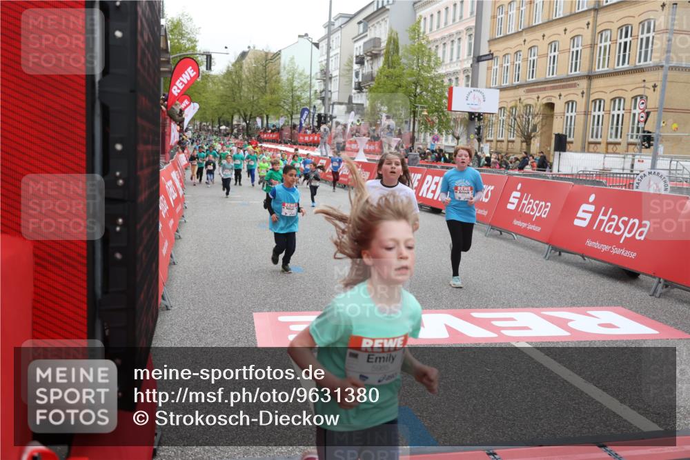 25.04.2026 - Das Zehntel Strokosch-Dieckow http://msf.ph/oto/9631380 25.04.2026 11:04:04 Ziel 5106, 5262, 5272, 5283, 5685, 5774, 5864, 5985, 6312, 6598, 6927, 6949, 7440, 7441, 7610 meine-sportfotos.de