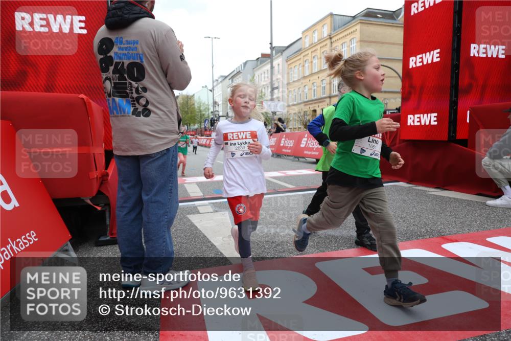 25.04.2026 - Das Zehntel Strokosch-Dieckow http://msf.ph/oto/9631392 25.04.2026 09:04:57 Ziel 1062, 1228, 1439, 1661, 2397, 2839, 3442, 3446, 3880 meine-sportfotos.de