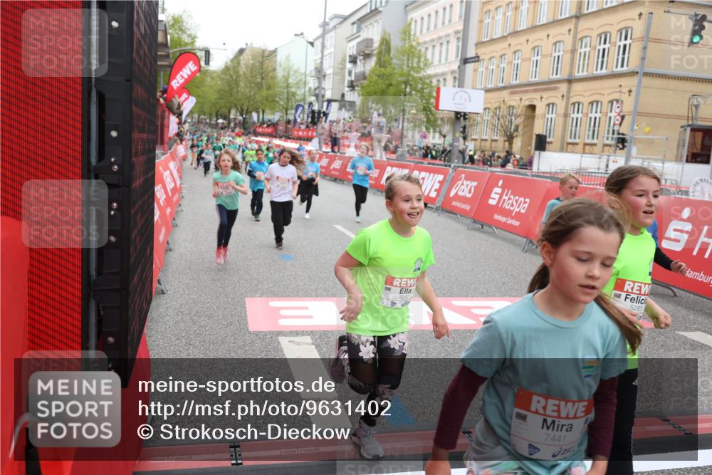 25.04.2026 - Das Zehntel Strokosch-Dieckow http://msf.ph/oto/9631402 25.04.2026 11:04:02 Ziel 5106, 5262, 5272, 5283, 5745, 5774, 5864, 5985, 6312, 6598, 6780, 6782, 6976, 7440, 7441, 7602, 7610, 7620, 7630, 7936 meine-sportfotos.de