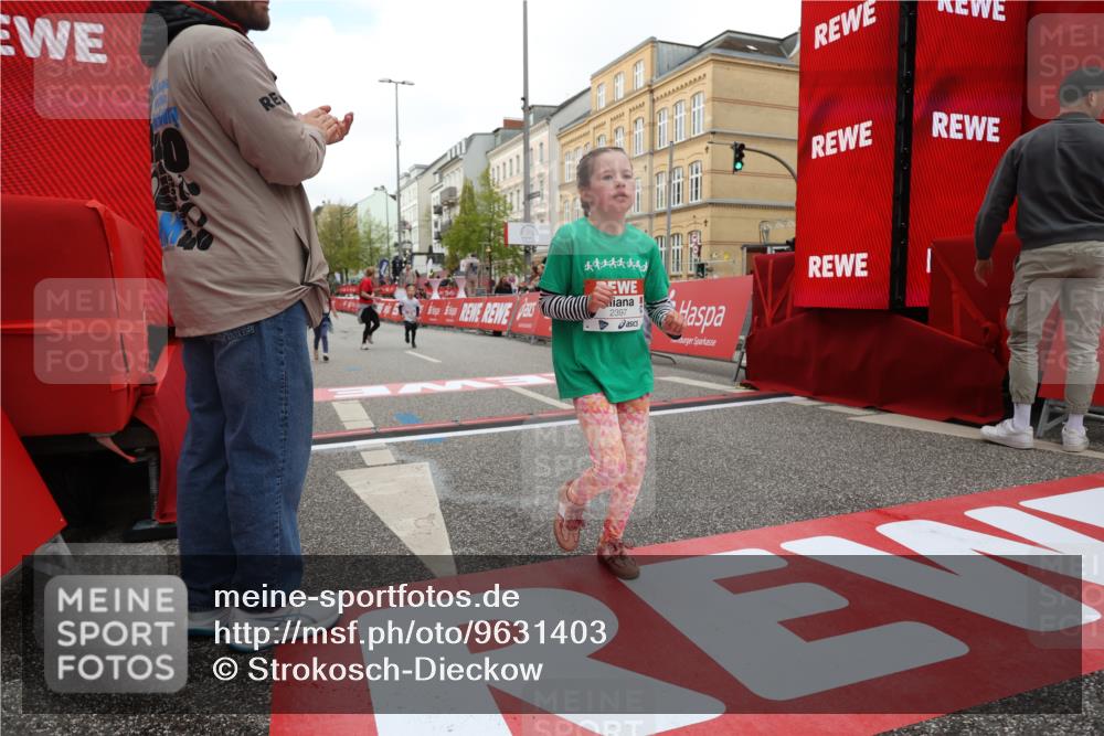 25.04.2026 - Das Zehntel Strokosch-Dieckow http://msf.ph/oto/9631403 25.04.2026 09:04:59 Ziel 1062, 1228, 1439, 1661, 2397, 2839, 2996, 3451, 3880 meine-sportfotos.de