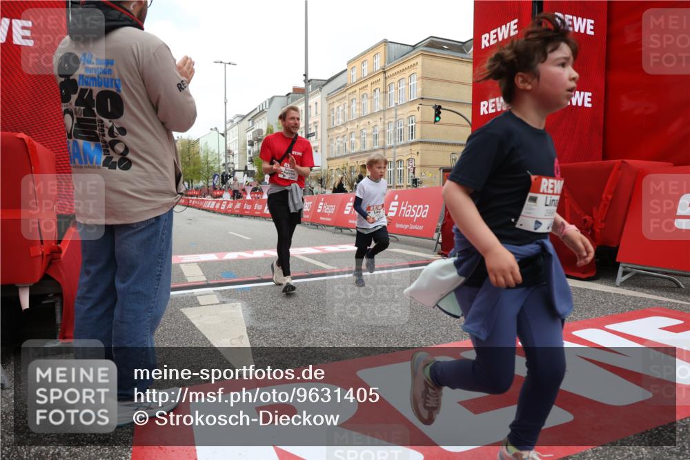 25.04.2026 - Das Zehntel Strokosch-Dieckow http://msf.ph/oto/9631405 25.04.2026 09:05:03 Ziel 1793, 1835, 1860, 2397, 2578, 2842, 2996, 3451, 3459, 3880 meine-sportfotos.de