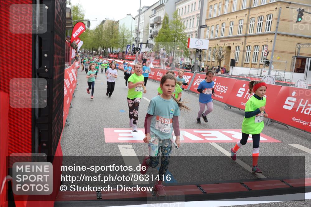 25.04.2026 - Das Zehntel Strokosch-Dieckow http://msf.ph/oto/9631416 25.04.2026 11:04:01 Ziel 5262, 5272, 5283, 5468, 5520, 5745, 5774, 5864, 5865, 5985, 6312, 6598, 6780, 6782, 6976, 7440, 7441, 7602, 7610, 7620, 7630, 7936 meine-sportfotos.de