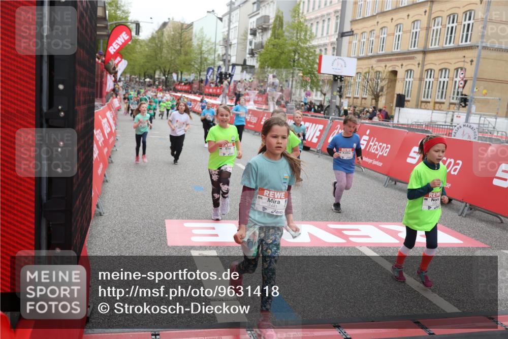25.04.2026 - Das Zehntel Strokosch-Dieckow http://msf.ph/oto/9631418 25.04.2026 11:04:01 Ziel 5262, 5272, 5283, 5468, 5520, 5745, 5774, 5864, 5865, 5985, 6312, 6598, 6780, 6782, 6976, 7440, 7441, 7602, 7610, 7620, 7630, 7936 meine-sportfotos.de