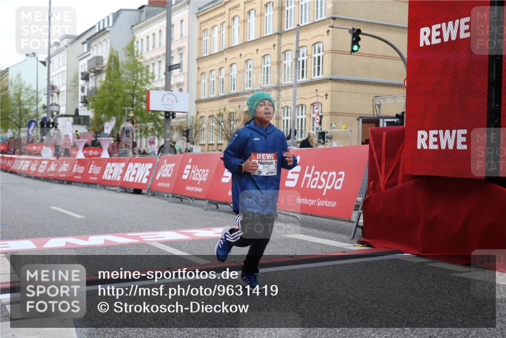 25.04.2026 - Das Zehntel Strokosch-Dieckow http://msf.ph/oto/9631419 25.04.2026 09:07:04 Ziel 1076, 1616, 1659, 2357, 2483, 2677, 2973, 2985 meine-sportfotos.de