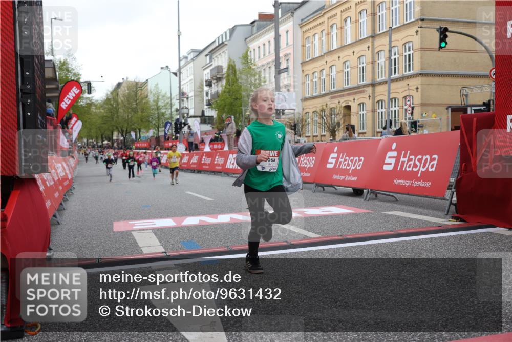 25.04.2026 - Das Zehntel Strokosch-Dieckow http://msf.ph/oto/9631432 25.04.2026 09:07:10 Ziel 1227, 1235, 1973, 2677, 2687, 2973, 2985, 3771, 3781 meine-sportfotos.de